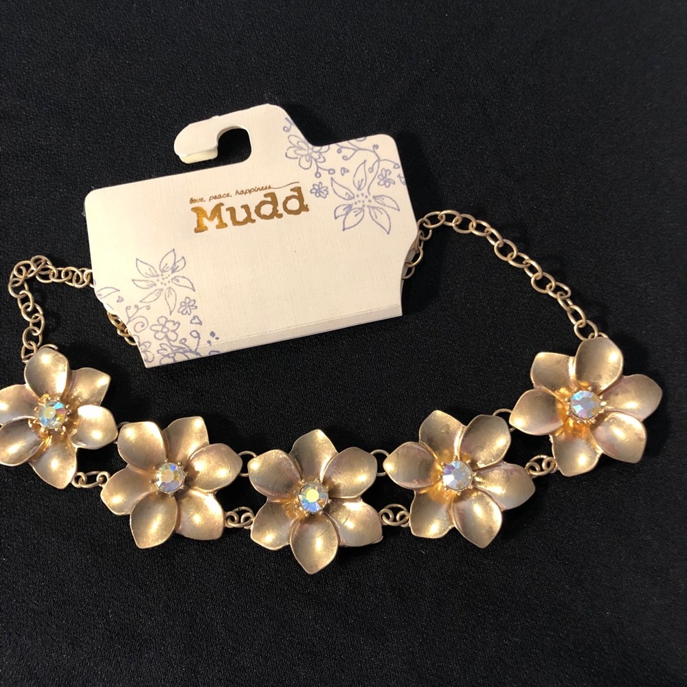 Mudd Gold floral Necklace with Aurora Borealis NWT